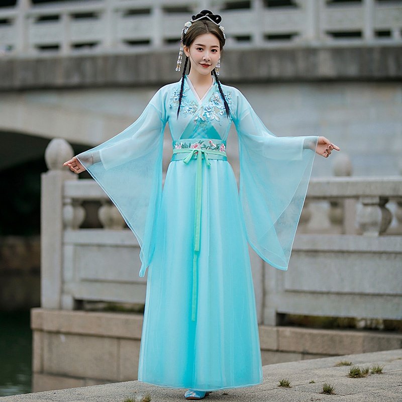 新古装改良汉服女蓝色古典舞蹈演出服装古风飘逸超仙连衣裙全套