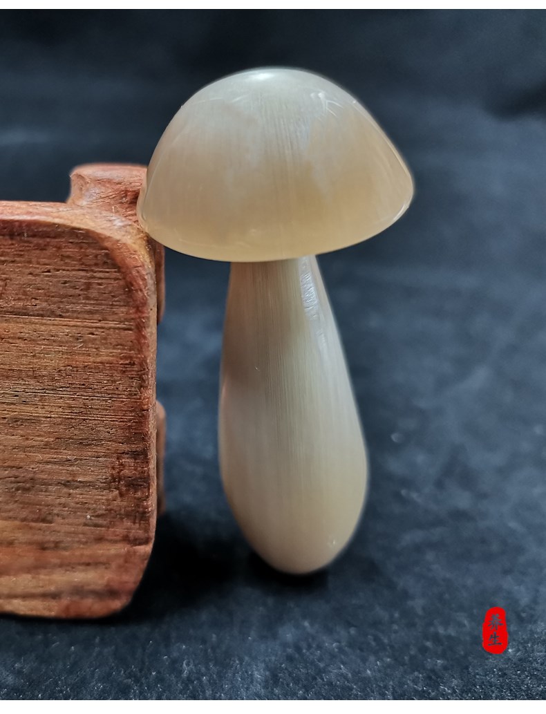 新品天然牛角小蘑菇拨筋点穴按摩眼刮眼霜导入棒淡黑眼圈眼美容棒