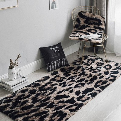 深色地毯客厅价格