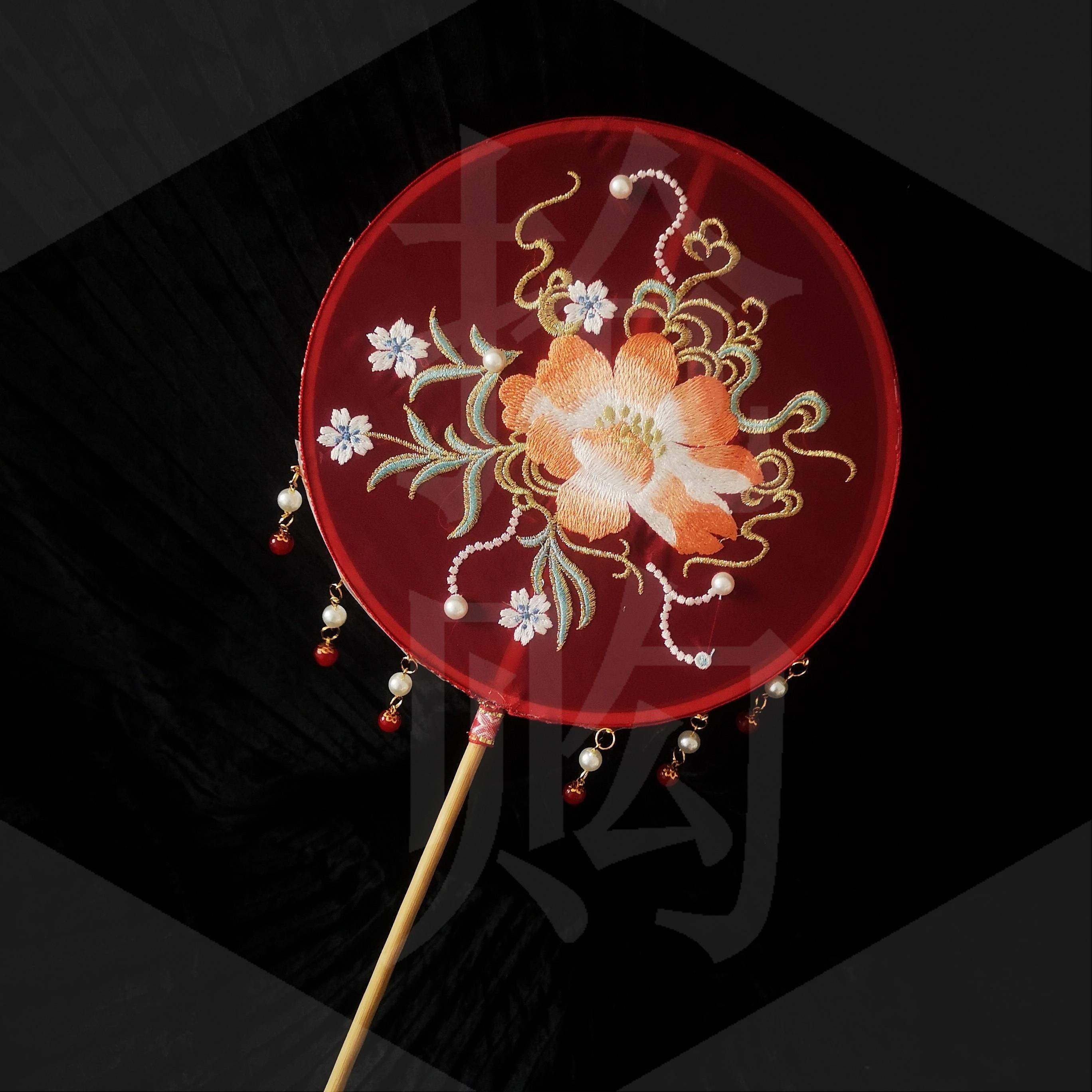 团扇古风长柄流苏汉服扇子仙气圆扇舞蹈拍摄古典宫扇女