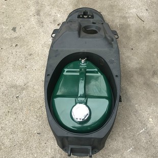 坐桶油箱摩托车助力车备用油箱汽油桶铁桶柴油壶副油箱防g爆防静