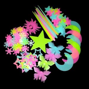 夜光星星蝴蝶流星雪花夜光贴纸发光儿童房梦幻星空荧光贴墙贴