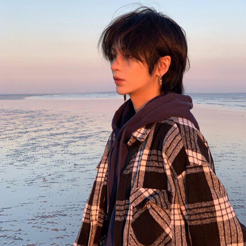 狼尾假发男网红同款鲻鱼头日系男女通用动漫自然蓬松减龄全头套