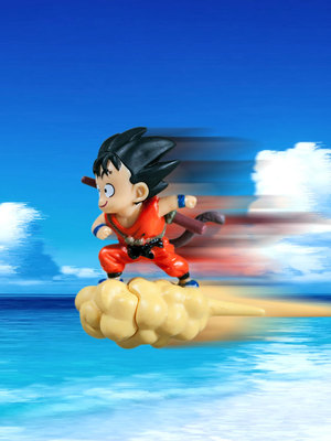 七龙珠小孙悟空筋斗云车窗贴飞行公仔人玩偶模型创意手办动漫摆.