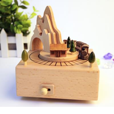 音乐盒八音盒木质男女生生日创w意旋转木马结婚儿童新年礼物刻字