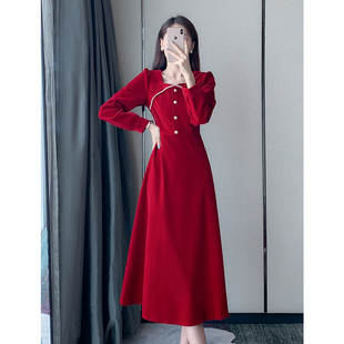 红色敬酒礼服平时可穿复古法式方领丝绒连衣裙高级长袖裙子中长款