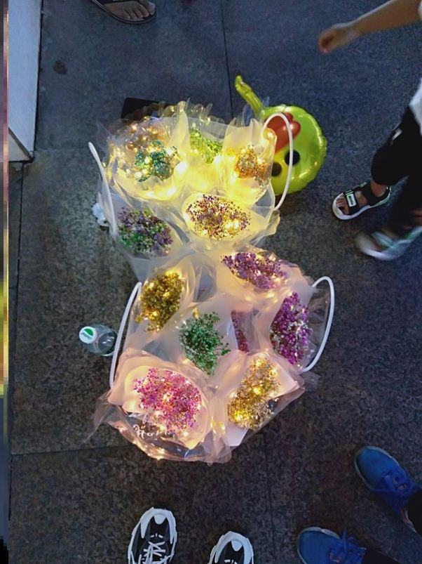 满天星干花带灯摆摊成品发光花束灯串网红抖音摆地摊多色混合