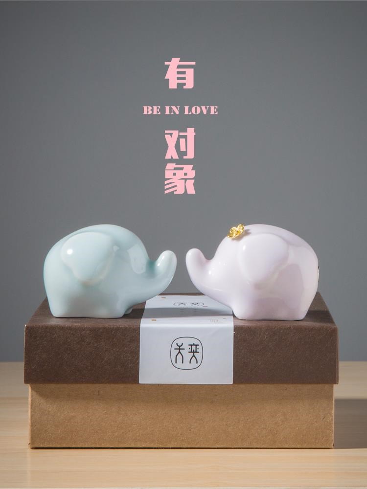 对象走心礼物送男友有意义男生特别的创意情侣生日礼品摆件女.