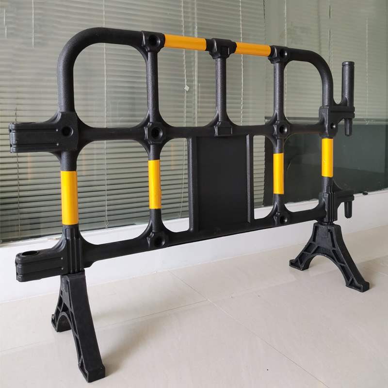 会展护栏安全铁马隔离栏塑料移动公路施工护栏道路围栏交通设施