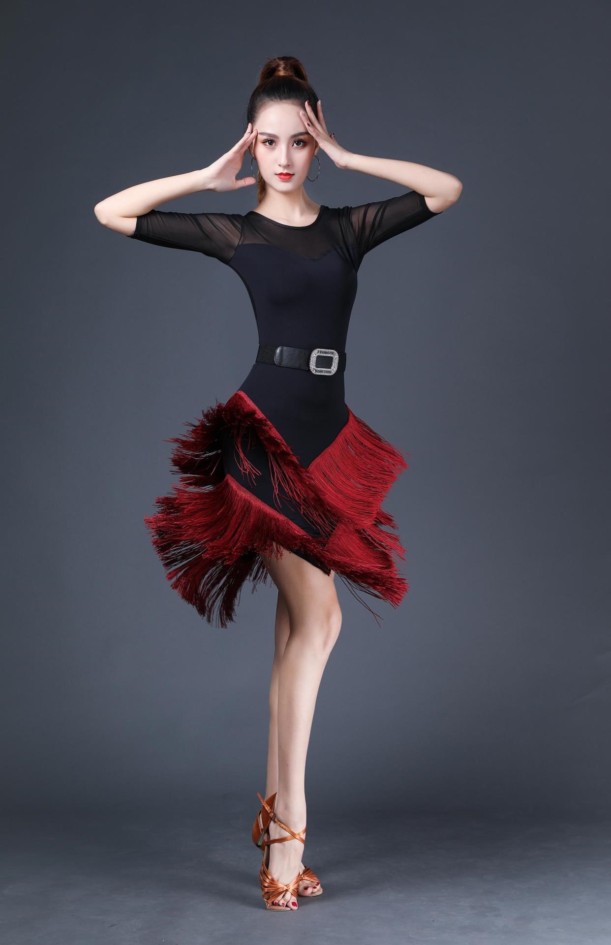 拉丁舞裙女成人连衣裙演出服图片