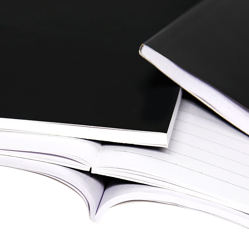 黑皮本子纯黑色封面笔记本文具黑面卡软面抄黑卡纸日记本作业本小