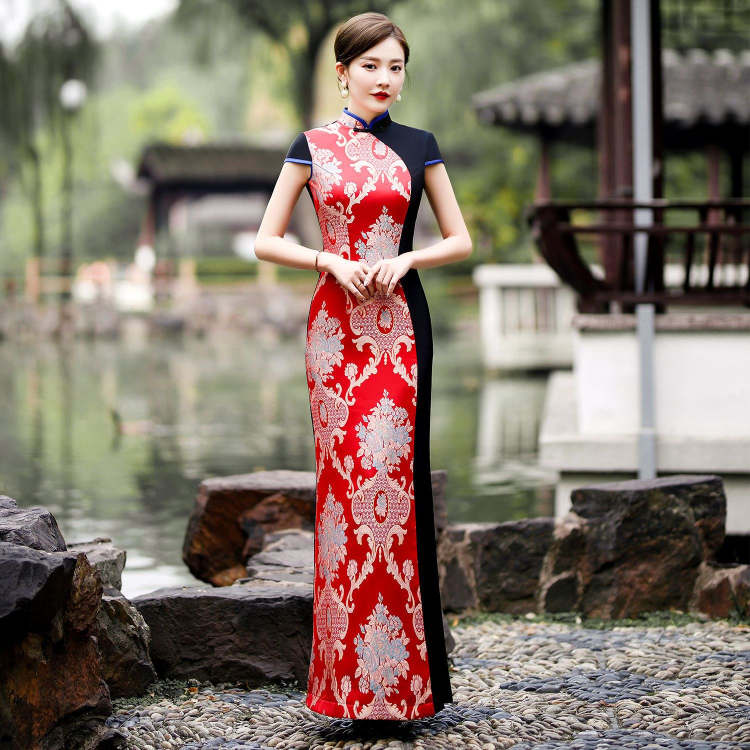 中国风长款旗袍女夏改良年轻款高端拼接加长版连衣裙走秀演出队服