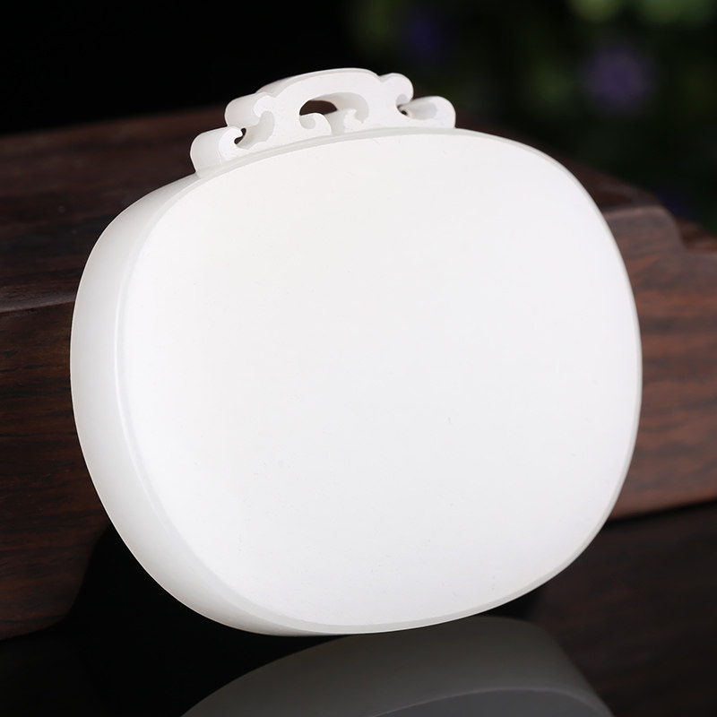 【羊脂玉结构过灯】和田玉羊脂玉 平安无事牌挂件 54.827克