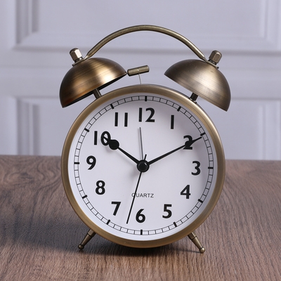 闹钟摆件美式复古床头图片