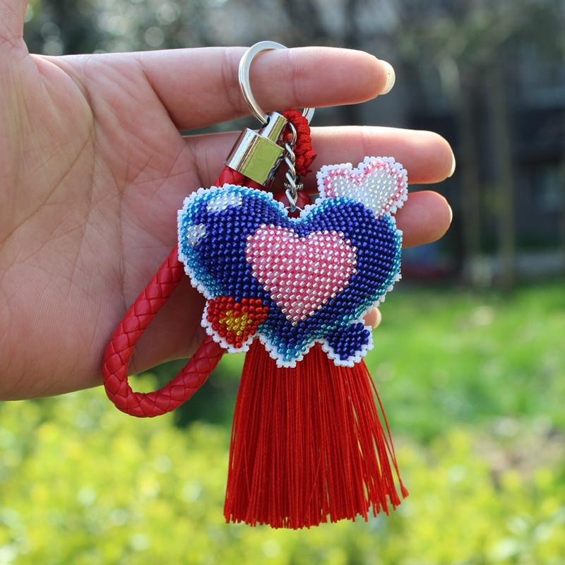新品爱心十字绣汽车钥匙扣吊坠小挂件珠绣自己绣珠子简单情侣款一