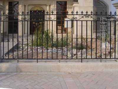 别墅小区庭院围墙花园围栏栅栏图片