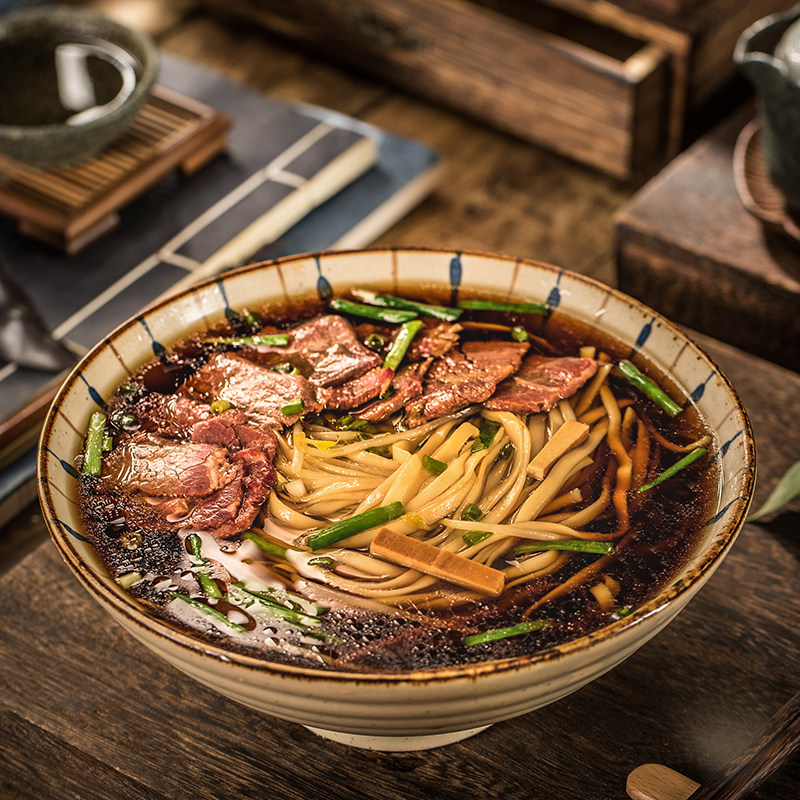 华秀五香牛肉面镇江锅盖面非油炸手工碱水面新盒装懒人速食早餐面