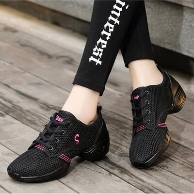 跳舞白鞋子 儿童_儿童跳舞夏季新款网面舞蹈鞋女式软底成人跳广场舞鞋