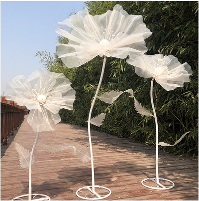 新款婚庆道具丝网花立杆舞台背景装饰花美陈 婚礼布置橱窗摆a件