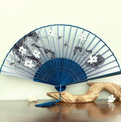 古风扇子折扇女流苏彼岸花家用复古舞蹈扇绫绢蕾丝礼物小巧跳舞