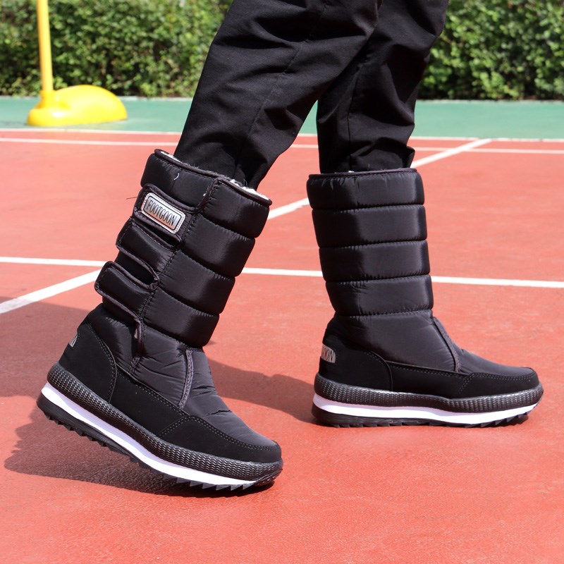 男款雪地鞋图片