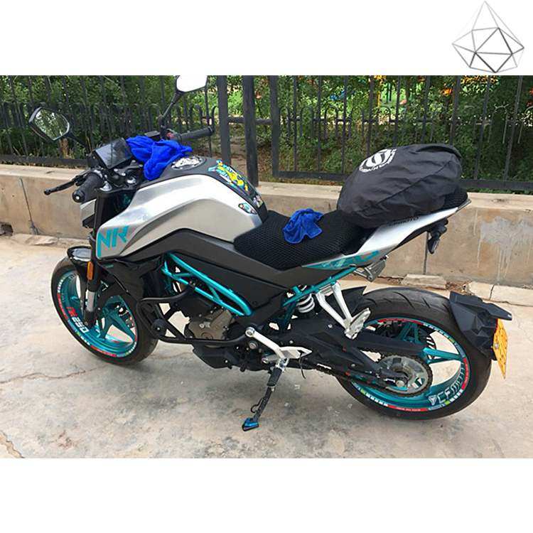 热销春风400nk街车_适用于春风400nk贴花250赛道版街车改装配件车身