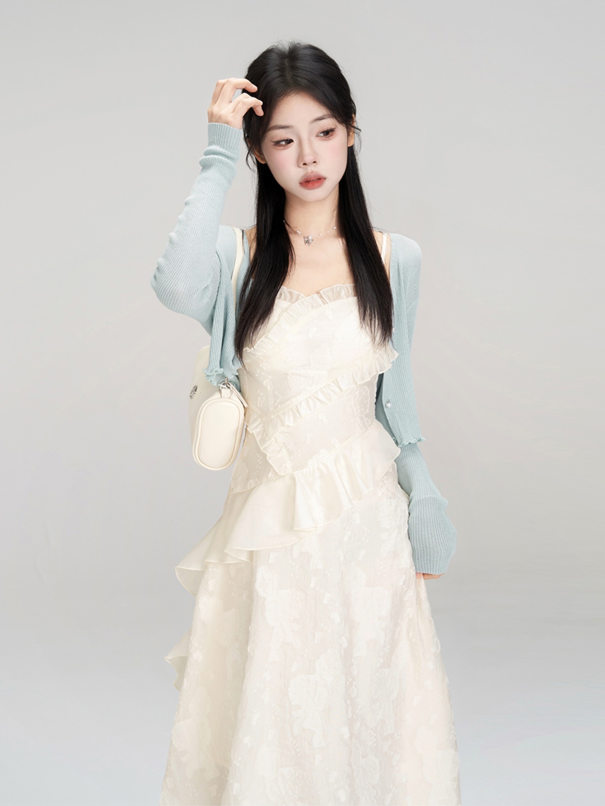 一颗小野莓韩系甜美法式吊带连衣裙子女夏季收腰显瘦气质仙女长裙