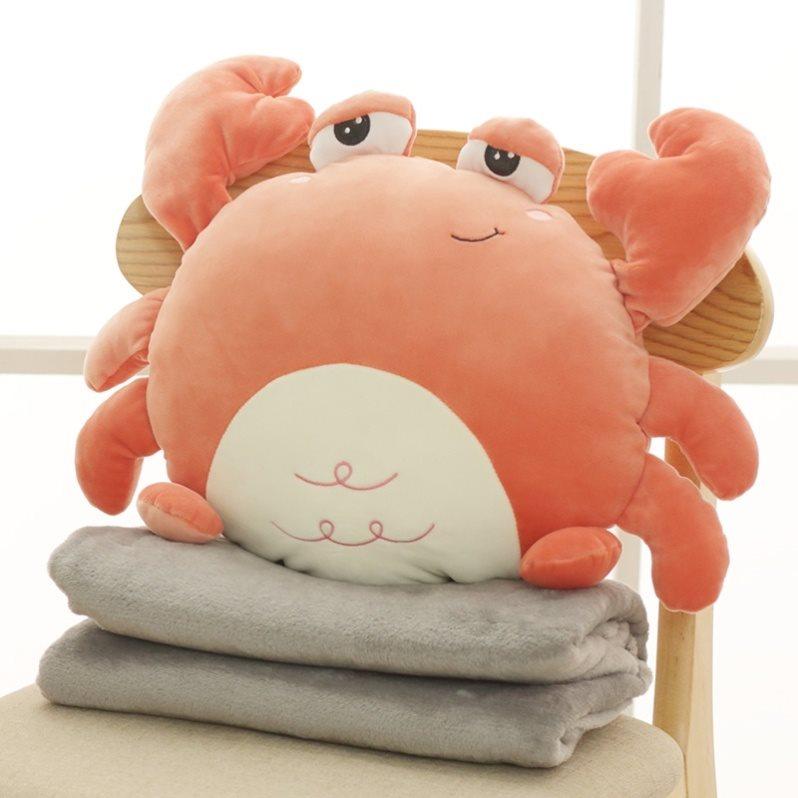 螃蟹抱枕被子两用办公室靠垫二合一空调被毯子午睡枕头靠枕女睡觉