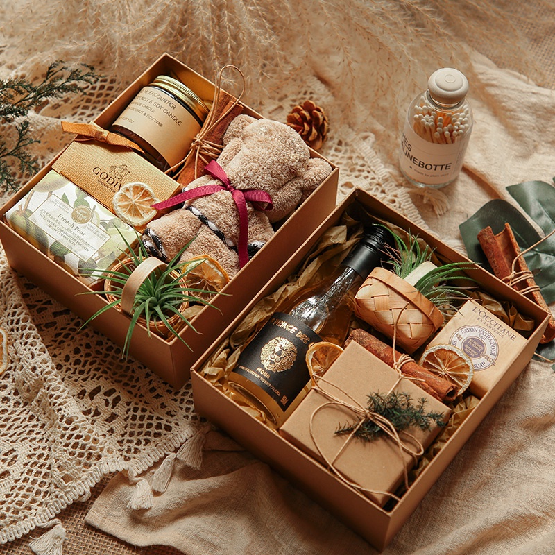 欧式复古个性创意结婚伴郎伴手礼女伴娘闺蜜实用喜糖礼盒回礼礼品