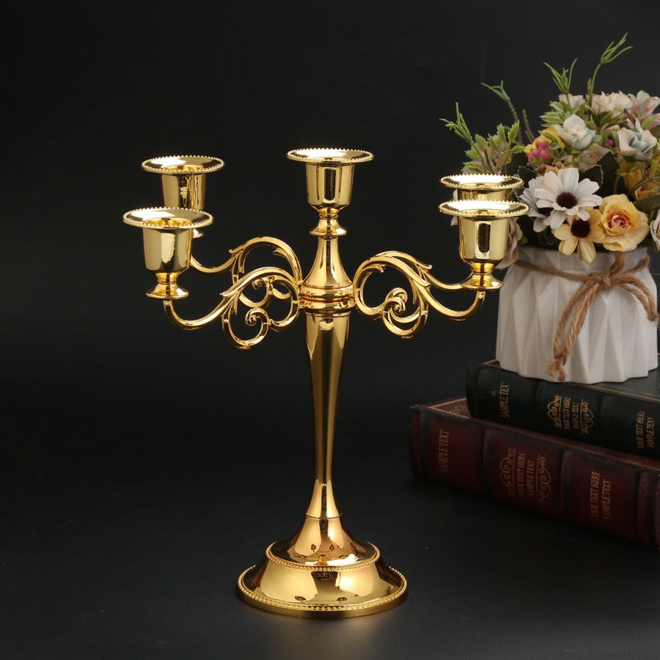 蜡烛台烛光晚餐西餐厅图片