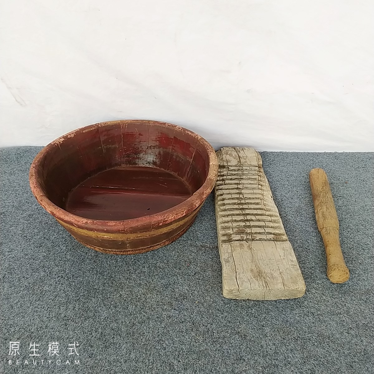 老旧物件木盆图片