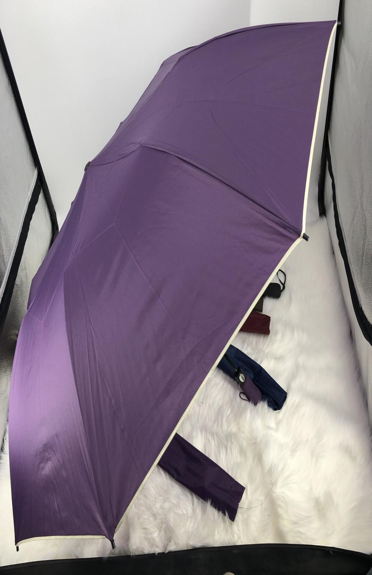 二折半自动大商务晴雨伞图片