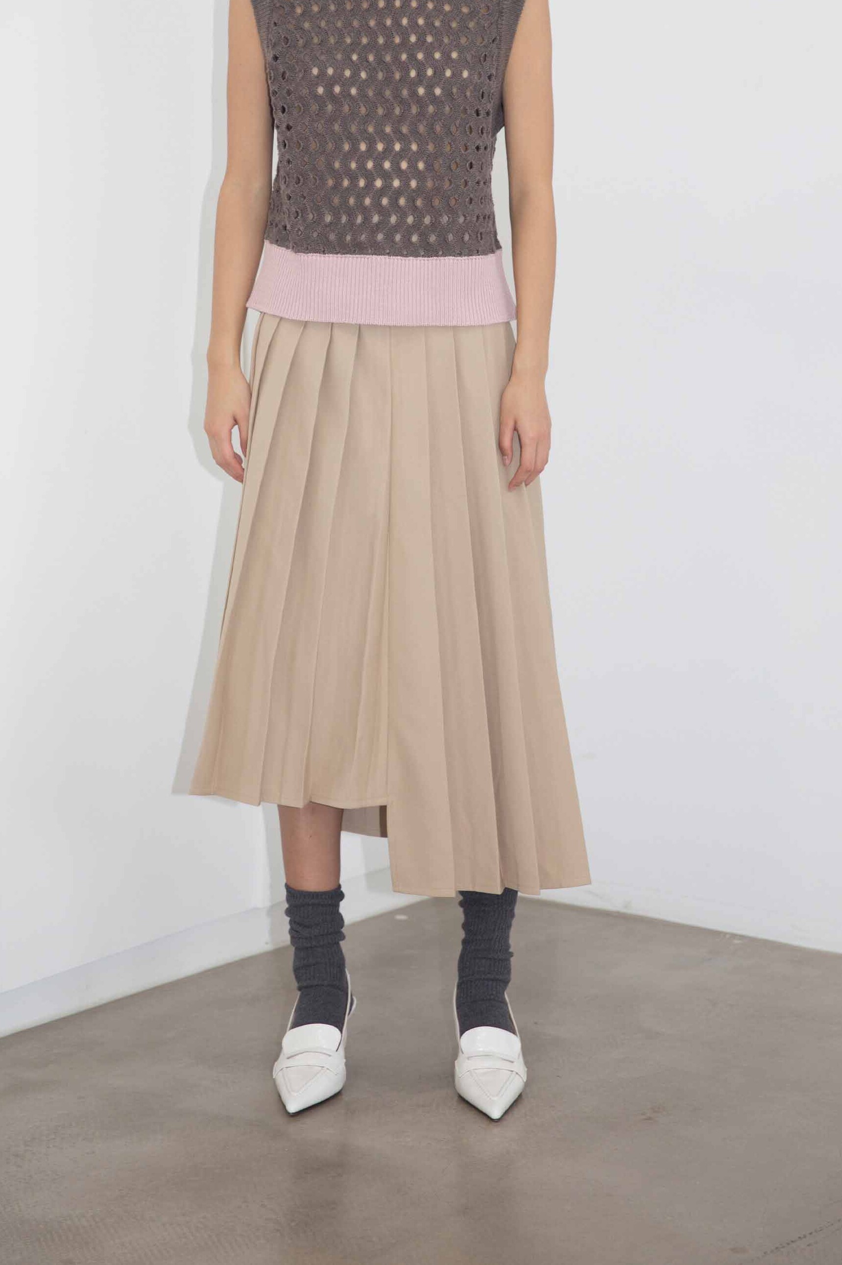 northbutsouth-pleated skirt  两色垂坠质感a型长裙不对称百褶裙