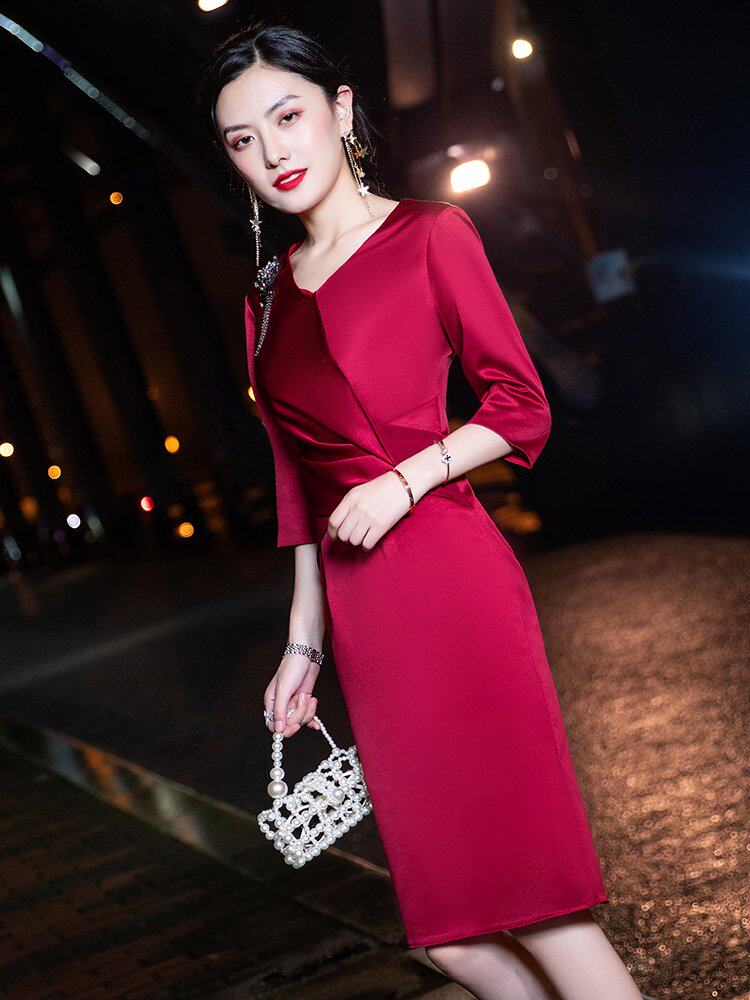 高级晚礼服女2020新款短款大气宴会气质高端质感酒红色高贵小礼服