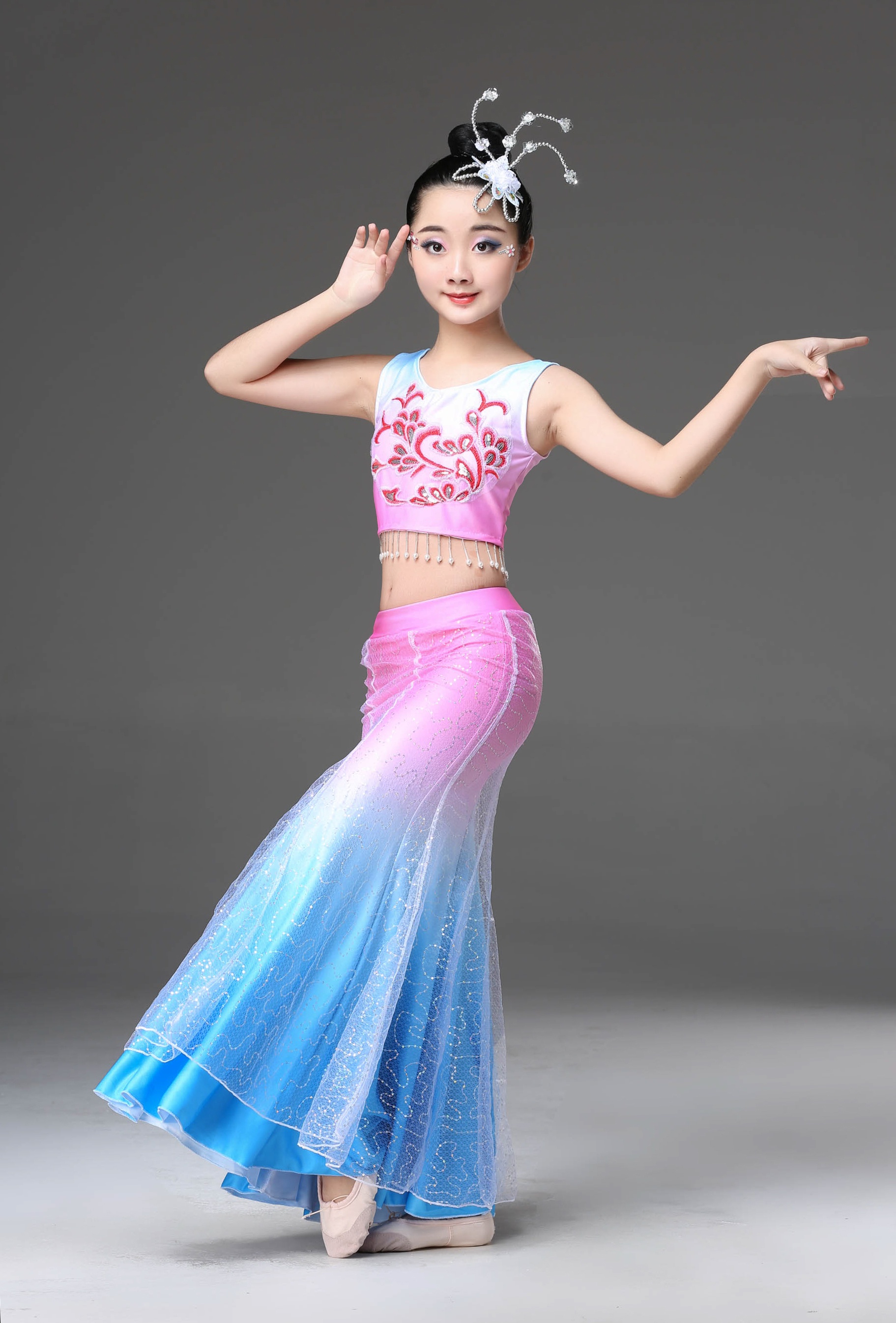 新款儿童傣族舞蹈服装弹力双肩长袖鱼尾裙包臀裙孔雀舞女童演出
