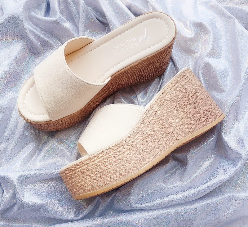 超高跟韩式泡沫厚底拖鞋增高松糕鞋女外穿韩版ins夏天白色9cm婚鞋