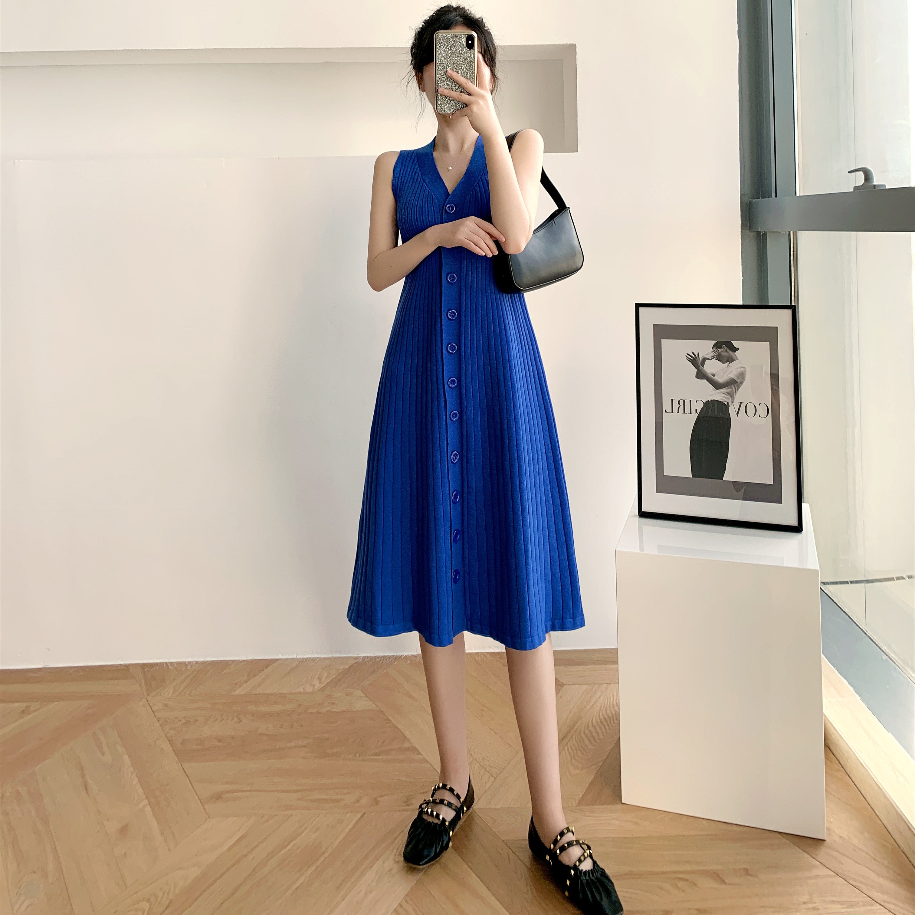 2021秋冬v领针织马甲裙女开衫单排扣长款a字无袖坎肩毛衣背心裙潮