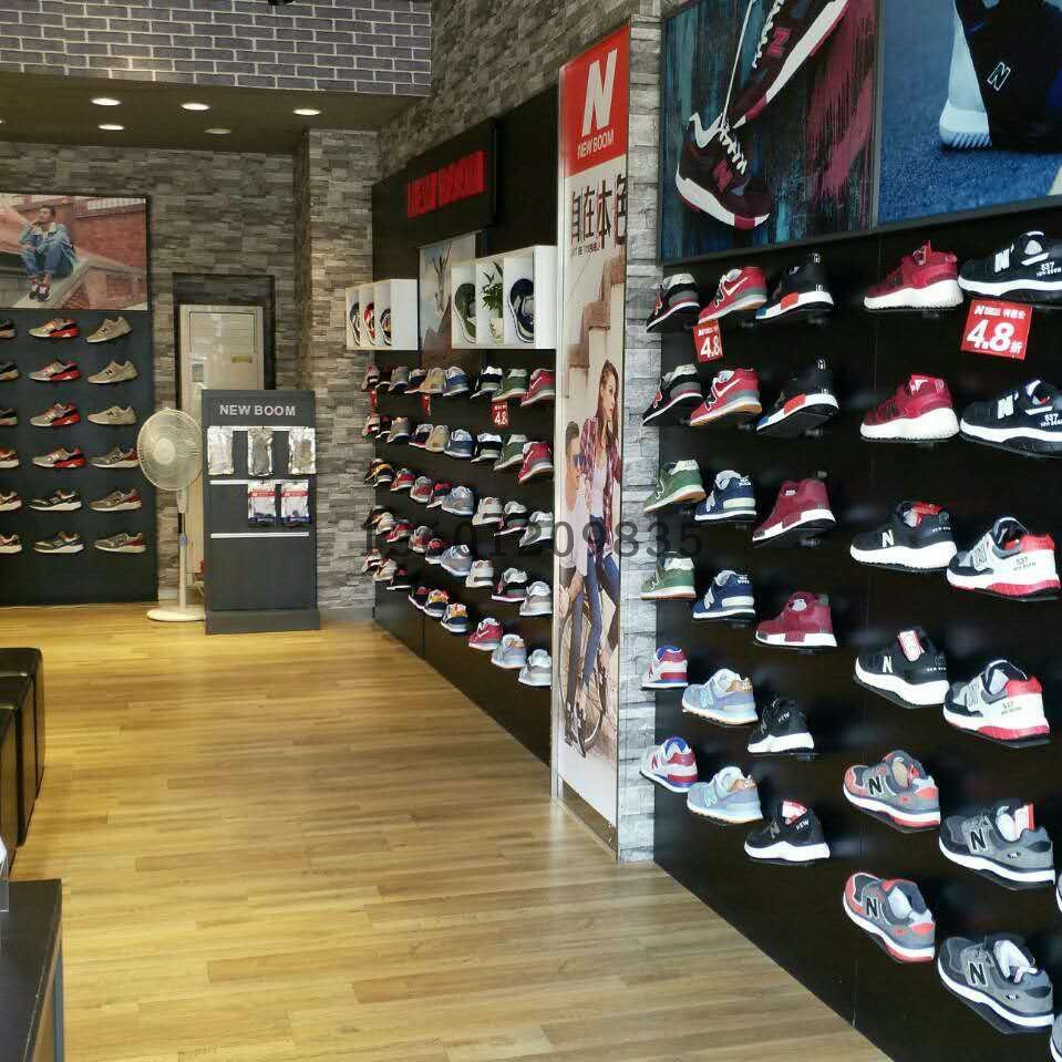 鞋店运动鞋架展示架商场潮鞋架上墙壁挂式鞋托货架品牌专卖店鞋架