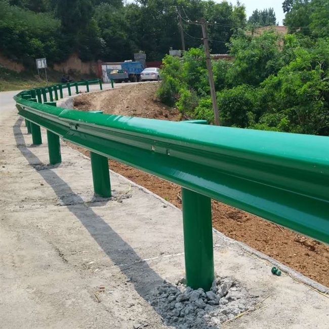 护栏塑安全高速公路钢乡两锌喷撞波热道护栏波镀锌波形三防护栏板