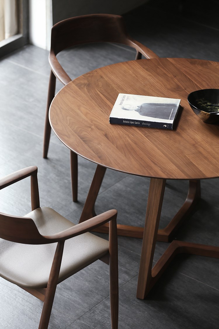 【北欧实木大圆桌咖啡桌图片】北欧实木大圆桌咖啡桌图片大全_好便宜