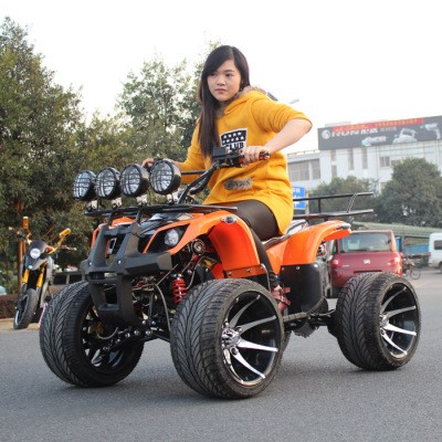 电动四轮摩托车成人代步图片