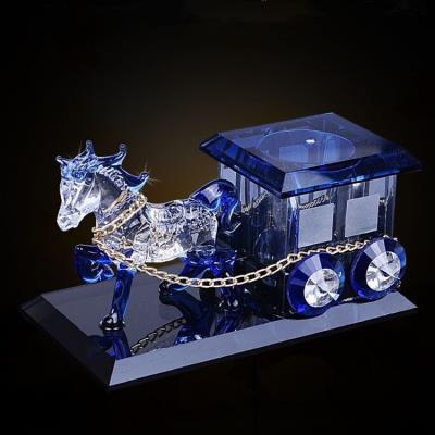 新品玻璃工艺品摆件水晶小动物创意家居日用品水晶马车客厅卧室摆