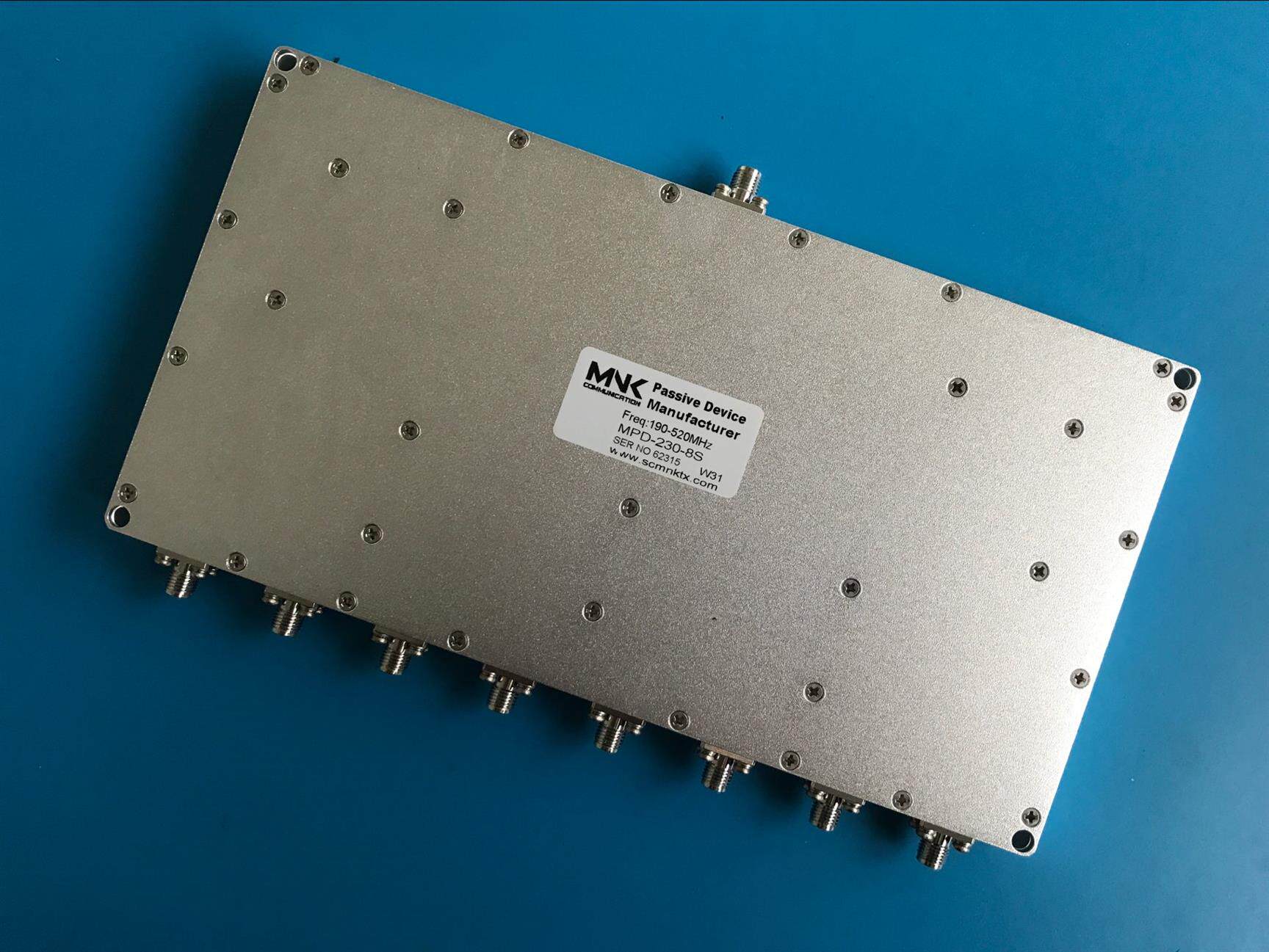 2021sma头2f30m/240m/250m时钟八路功分器微带八功分功率分配合路