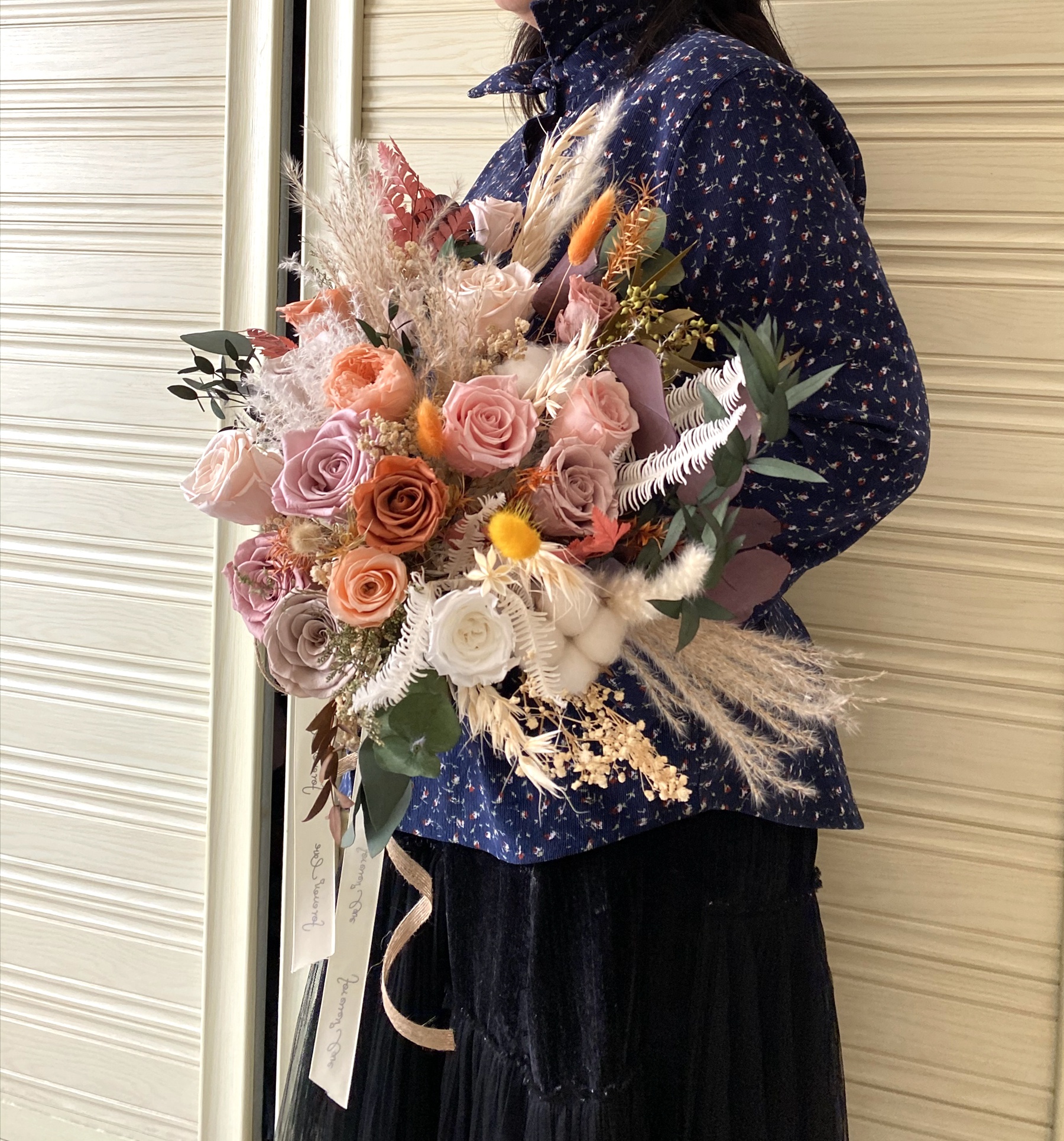 大型真花保鲜永生花玫瑰新娘手捧花婚纱拍照森系复古领证莫兰迪色