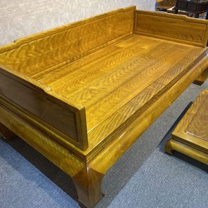 罗汉床金丝楠木图片