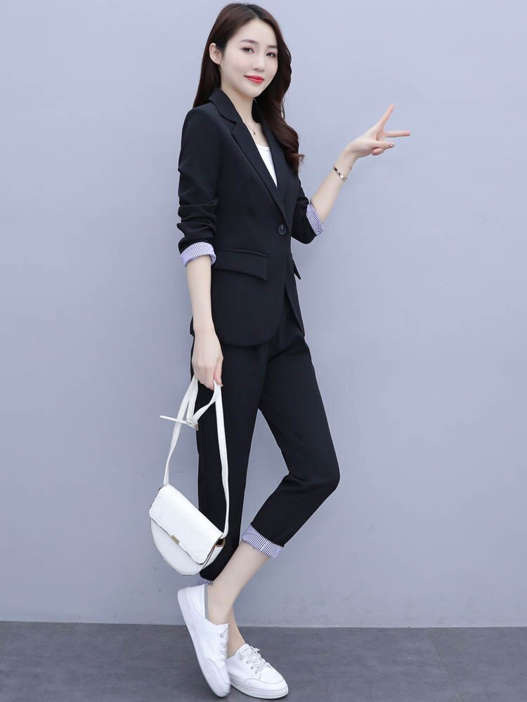 西装套装女2021年春秋新款气质韩版时尚职业休闲小西服两件套夏季