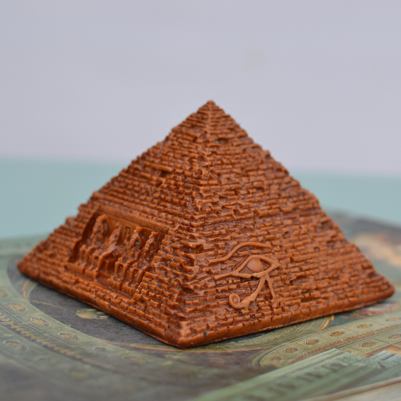 辟邪镇宅增加能量胡夫金字塔模型