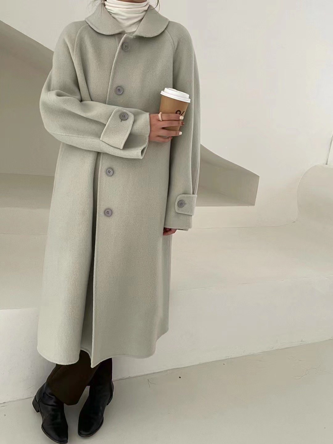 灰绿色双面羊绒大衣