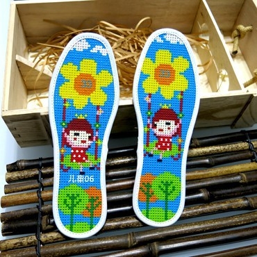 图案十字绣十字绣儿童鞋垫半成品简单手工活鞋底垫底婴幼儿绣花布图片