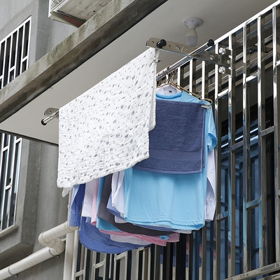 窗户防盗网晾衣杆图片
